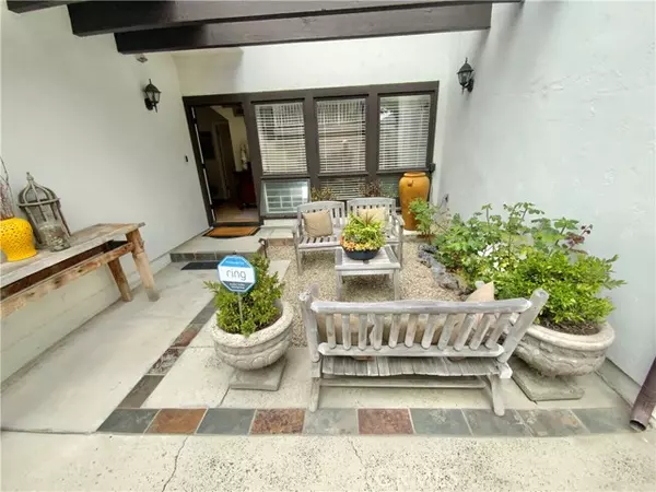 Corona Del Mar (newport Beach), CA 92625,611 Orchid Avenue