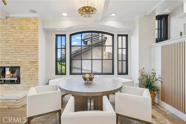 Corona Del Mar (newport Beach), CA 92625,312 Carnation Avenue