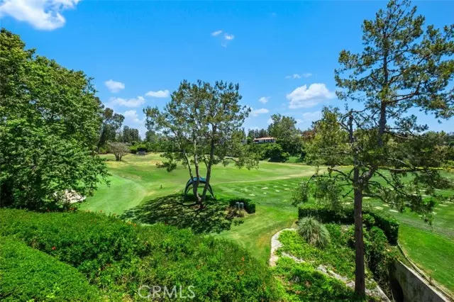 23 Lochmoor Lane, Newport Beach, CA 92660