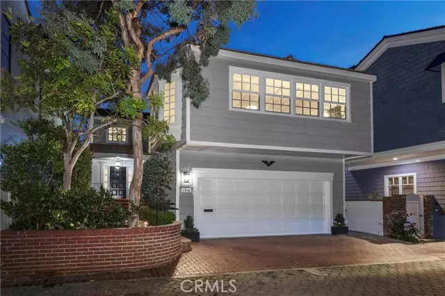 1516 E Oceanfront, Newport Beach, CA 92661