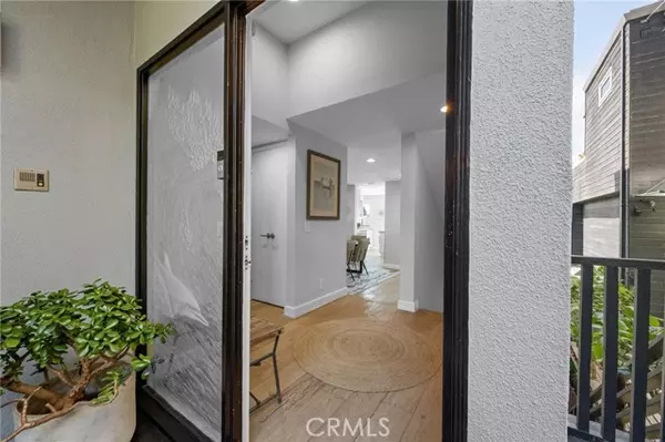 Laguna Beach, CA 92651,1077 Tia Juana Street