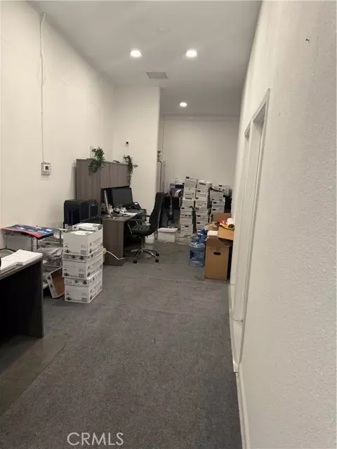 Huntington Beach, CA 92648,15431 Edwards