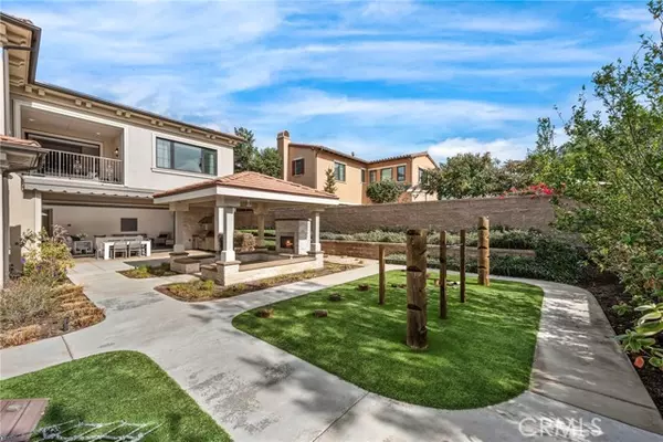 Irvine, CA 92618,106 Orchid