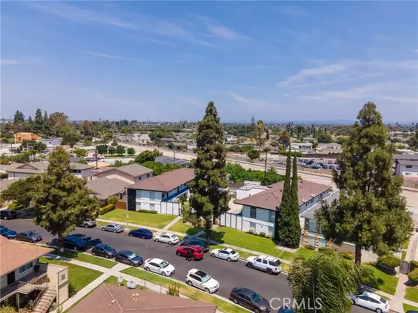 Garden Grove, CA 92841,9361 Cellini Ave