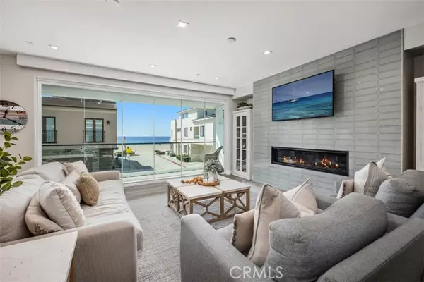 Newport Beach, CA 92663,4918 SEASHORE Drive