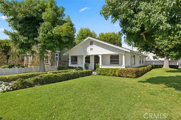 465 Santa Ana Avenue, Newport Beach, CA 92663