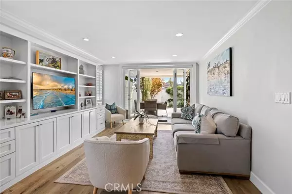 739 Avocado, Corona Del Mar (newport Beach), CA 92625