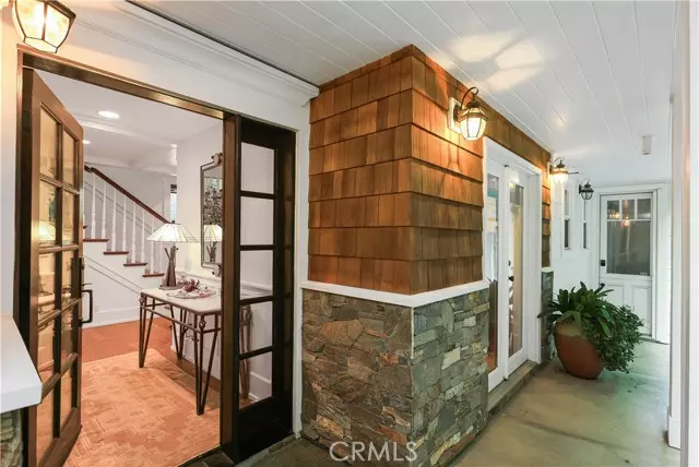 Corona Del Mar (newport Beach), CA 92625,516 Poinsettia #B