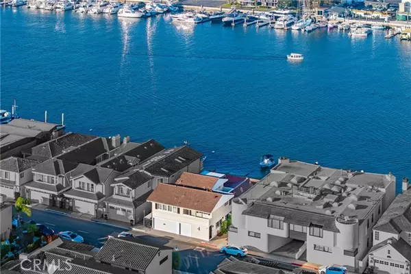 318 Via Lido Nord, Newport Beach, CA 92663