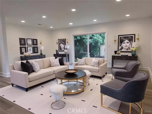 Anaheim, CA 92805,1804 E South