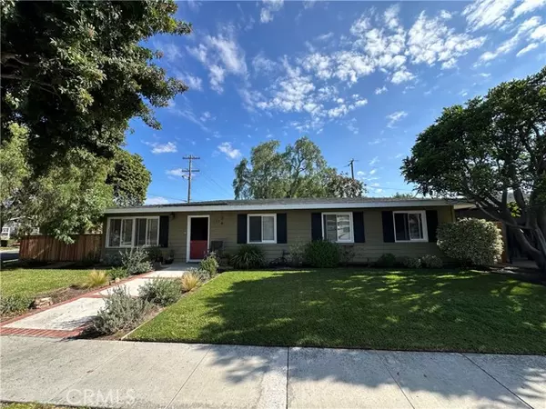 1758 Centella, Newport Beach, CA 92660