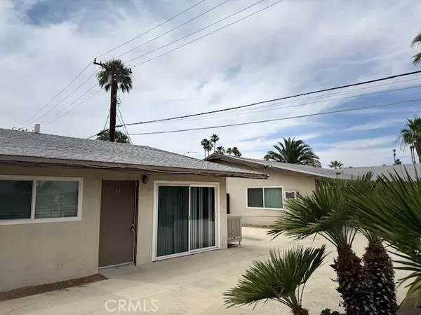 Palm Springs, CA 92262,686 E Cottonwood Road #6