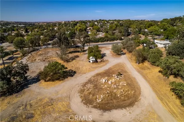 Paso Robles, CA 93446,420 Creston Road