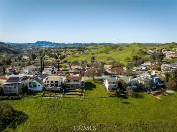 Paso Robles, CA 93446,5042 Meadow Lark Lane