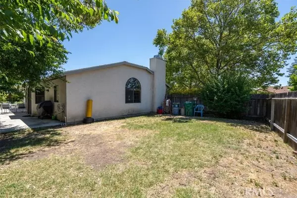 Paso Robles, CA 93446,270 Quarterhorse Lane