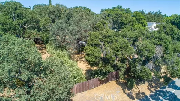 2241 Vine Street, Paso Robles, CA 93446