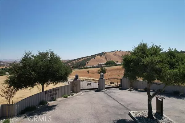 Paso Robles, CA 93446,9912 Sunfish Circle