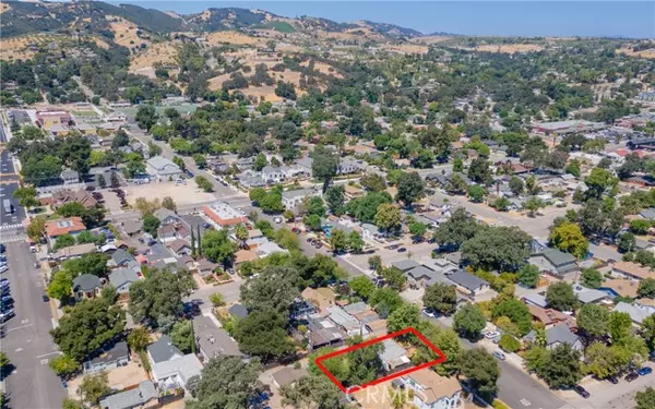 Paso Robles, CA 93446,832 18th Street