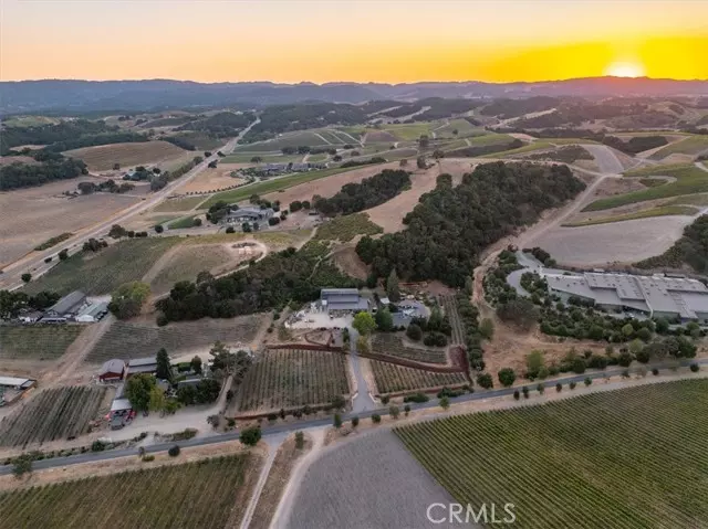 2925 Anderson Road, Paso Robles, CA 93446