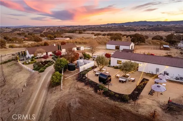 7245 Nonpariel Road, Paso Robles, CA 93446