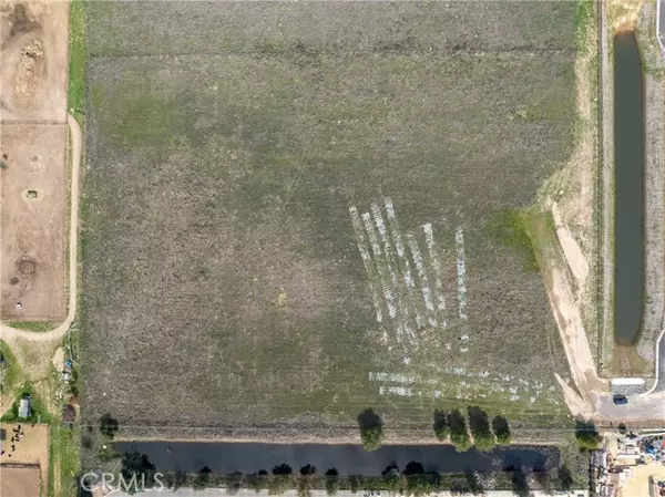 Paso Robles, CA 93446,5185 Airport Road