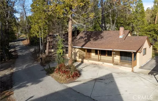 39351 Blue Jay Drive, Bass Lake, CA 93604