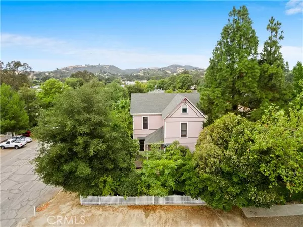 Paso Robles, CA 93446,1803 Pine Street