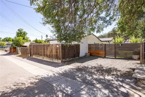 2130 Vine Street, Paso Robles, CA 93446