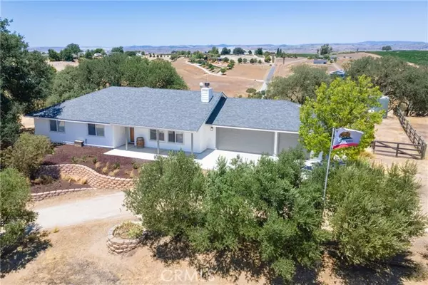 5335 Play Doe Lane, Paso Robles, CA 93446