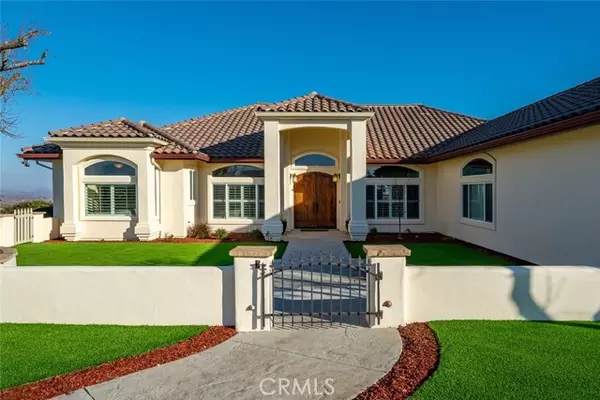 Paso Robles, CA 93446,5495 Vista Serrano