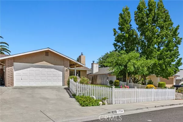 1734 Hogan Place, Paso Robles, CA 93446