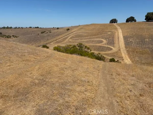 Paso Robles, CA 93446,0 Black Tail Place