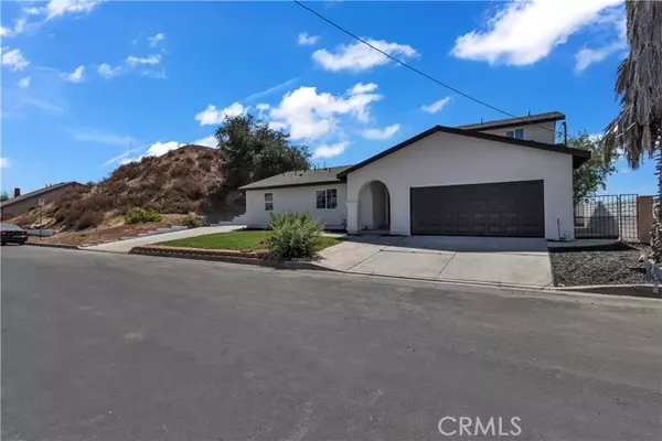 Pacoima (los Angeles), CA 91331,12524 Chanute Street