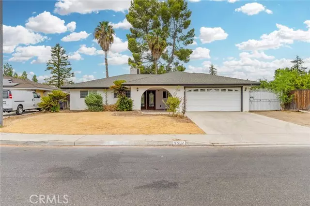 2504 Sutton Place, Bakersfield, CA 93309