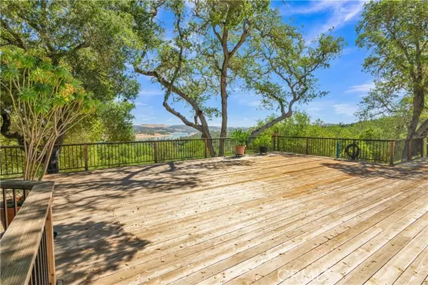 Paso Robles, CA 93446,4595 Telford