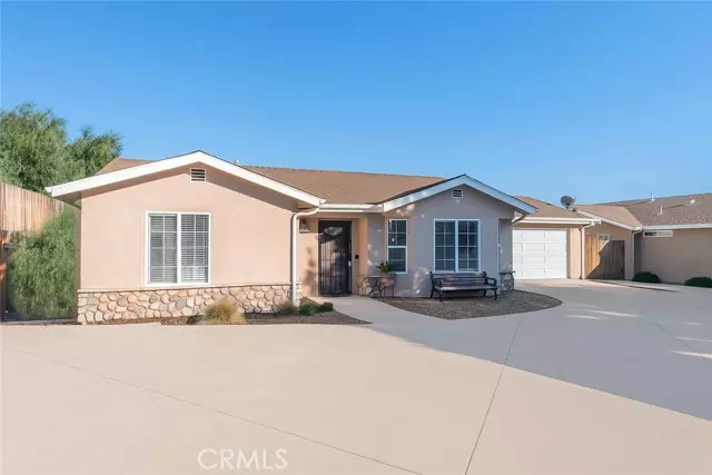 945 Creston Road, Paso Robles, CA 93446
