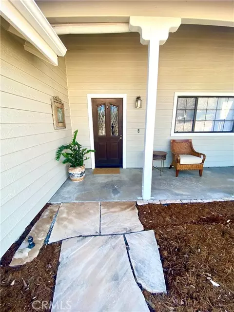 Paso Robles, CA 93446,2431 Royal Court