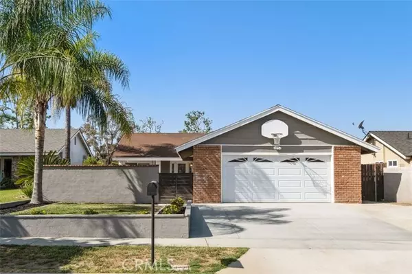 5374 E Cresthill Drive, Anaheim, CA 92807