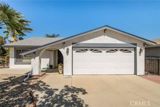 2307 El Toro Circle, Hemet, CA 92545