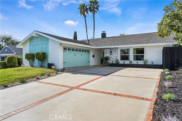 25161 Miles Avenue, Lake Forest (el Toro), CA 92630