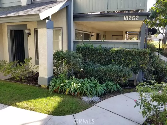 Huntington Beach, CA 92648,18252 Parkview Ln #101