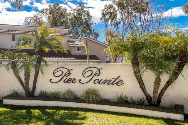 Huntington Beach, CA 92648,19185 Shoreline LN #1