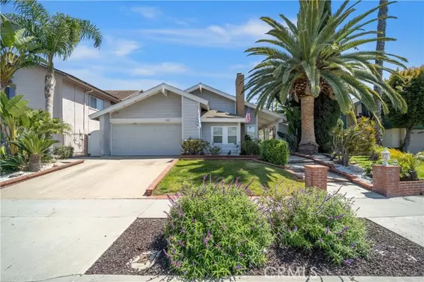 23332 Desert Wood Street, Lake Forest (el Toro), CA 92630