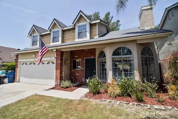 11341 Glamis Street, Sylmar (los Angeles), CA 91342