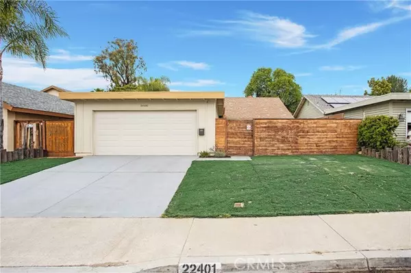 22401 Gravino, Laguna Hills, CA 92653