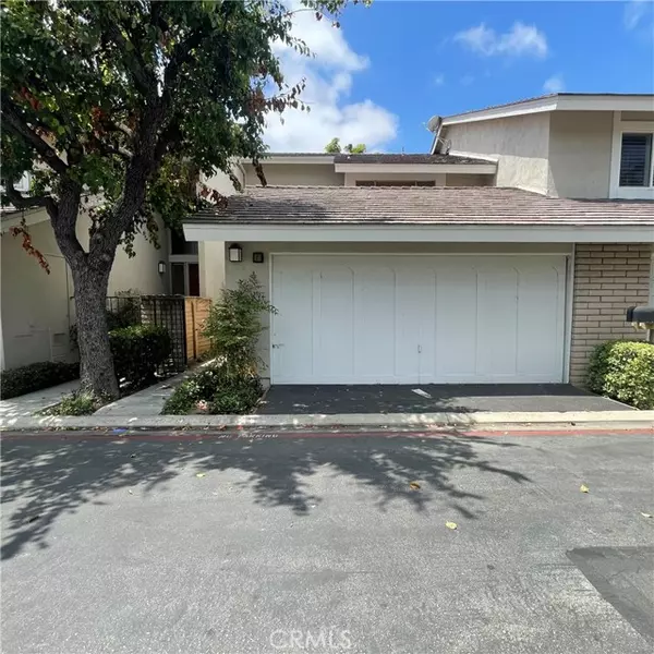 7 Ashbrook #95, Irvine, CA 92604