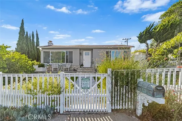 Laguna Beach, CA 92651,394 Aster Street