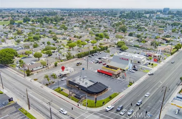 15942 Edwards Street, Huntington Beach, CA 92647