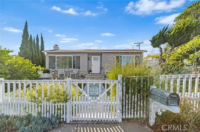 Laguna Beach, CA 92651,394 Aster Street