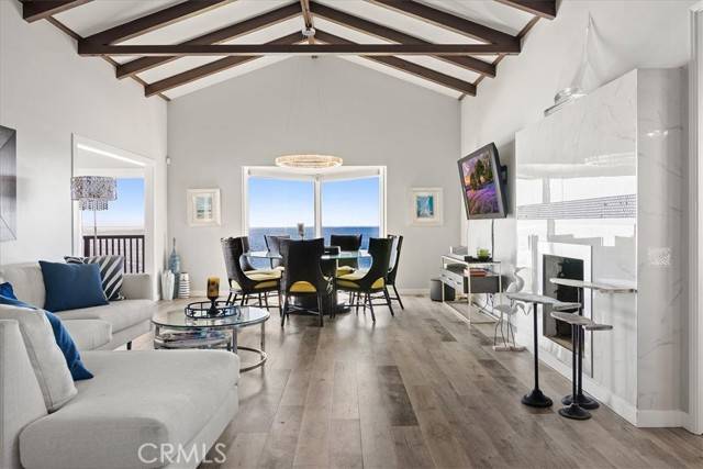 Laguna Beach, CA 92651,32051 Pacific Coast Highway